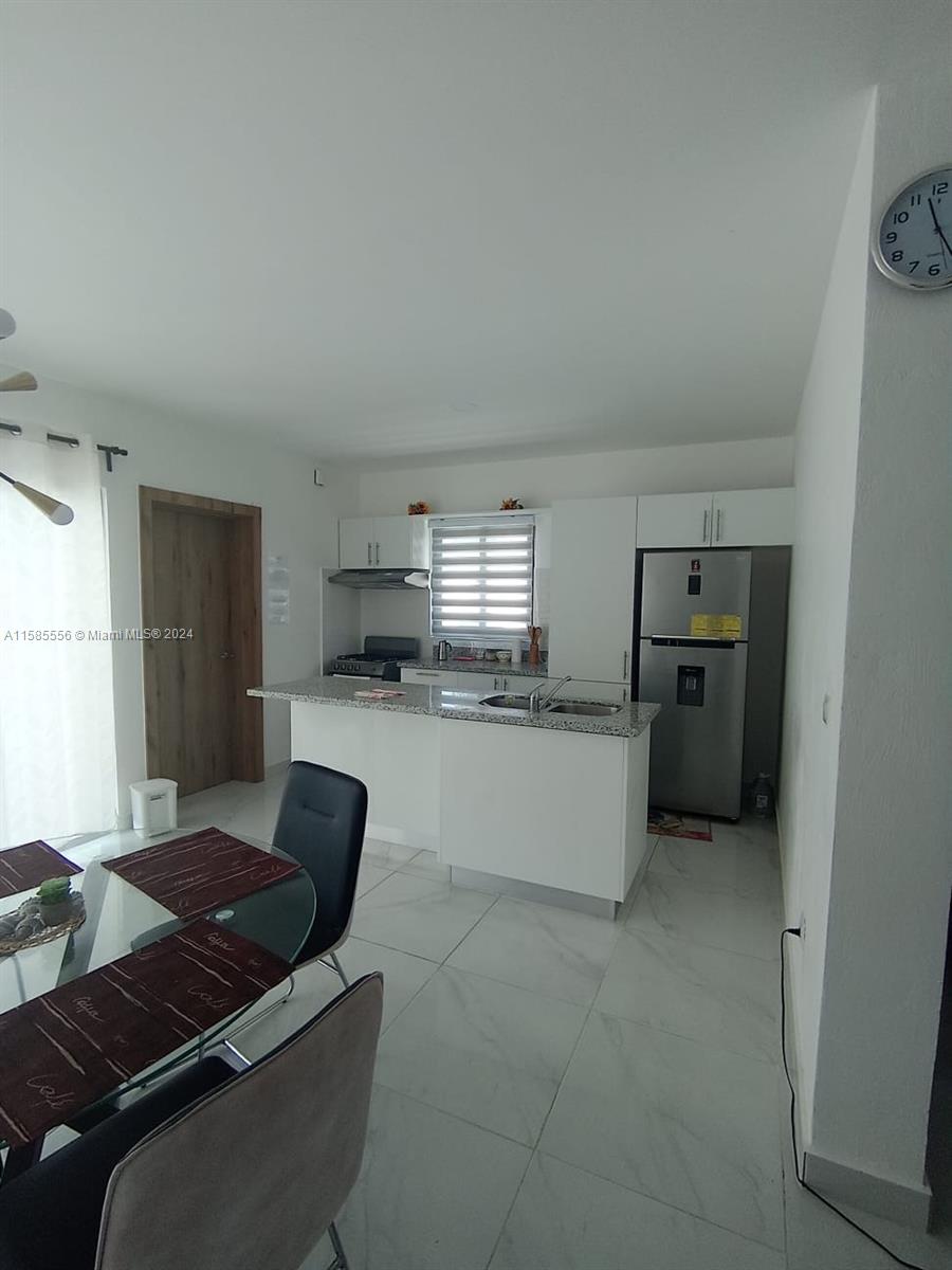 Sky Line - Residential