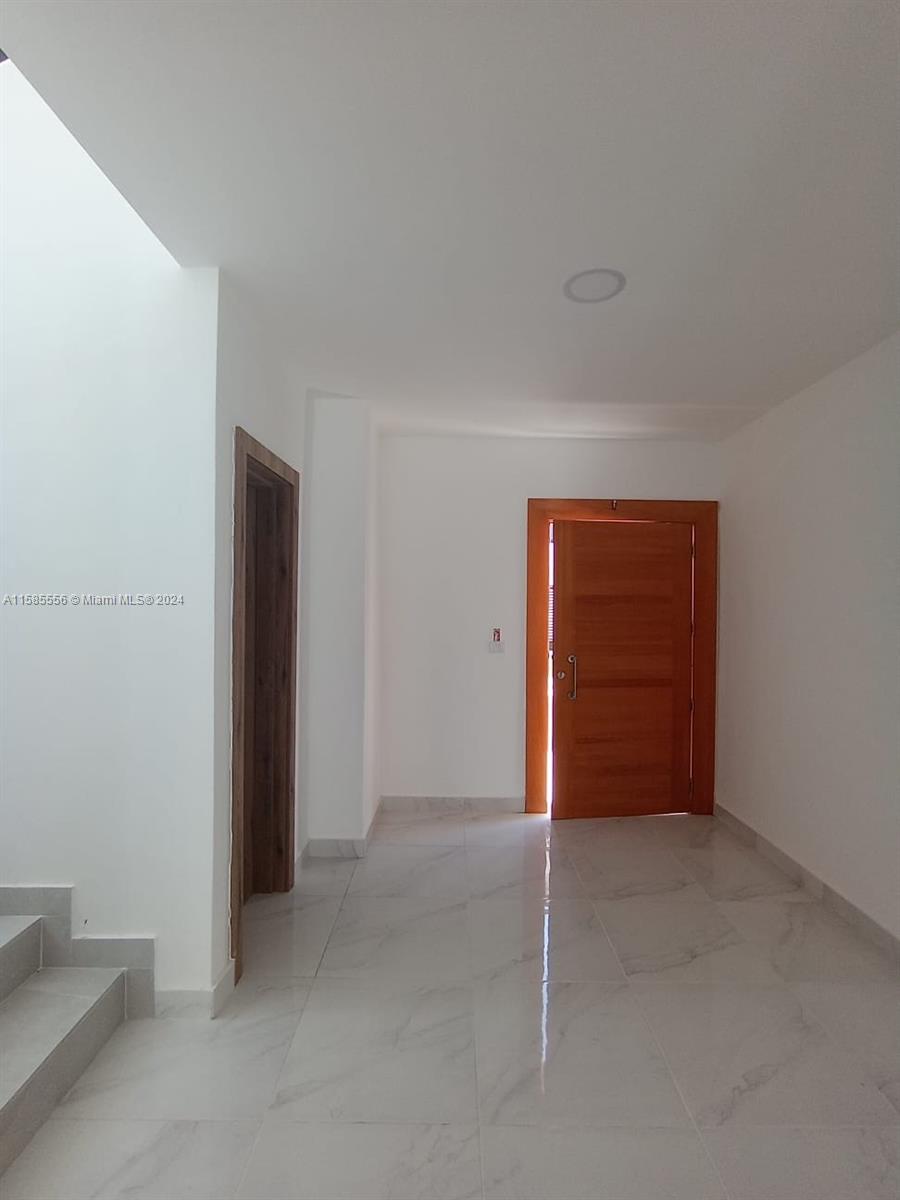 Sky Line - Residential