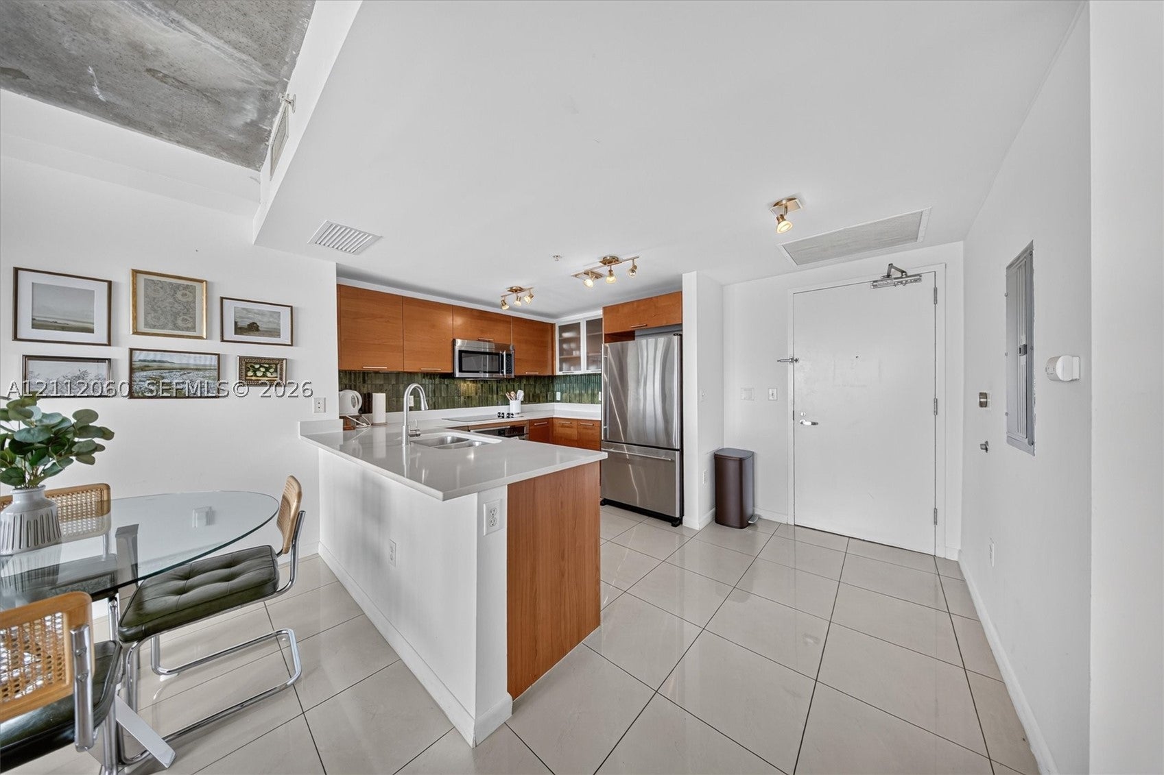 3250 NE 1st Ave 1106