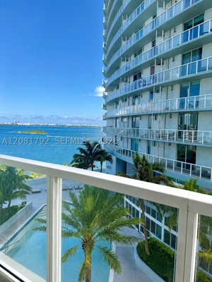 1900 N BAYSHORE DR APT 1517, MIAMI, FL 33132 - Image 04d2e1fc54d2a534837b96f5b40f7c8d/3309502945