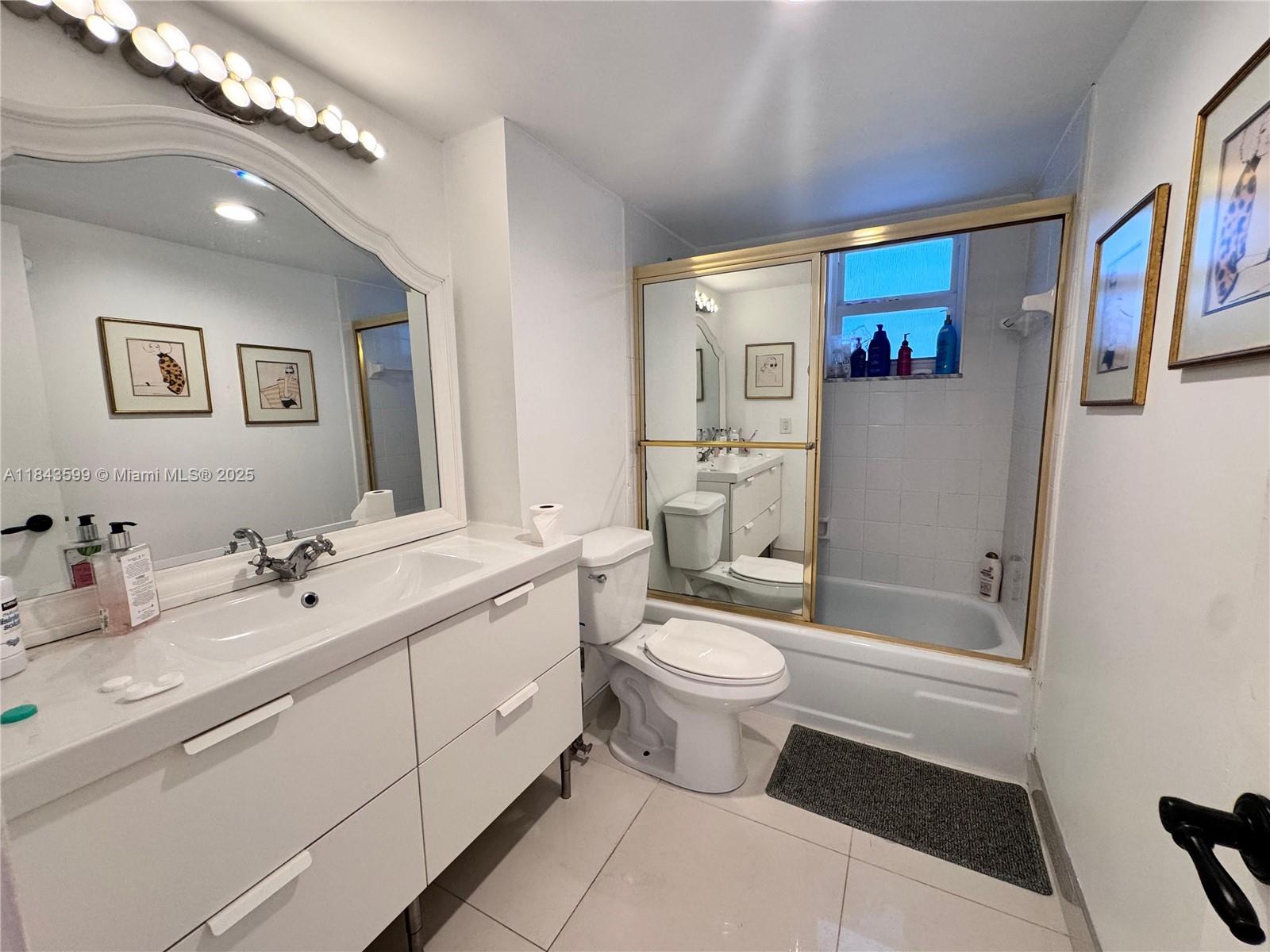 QUADOMAIN TOWER I AND IV - Residential Lease