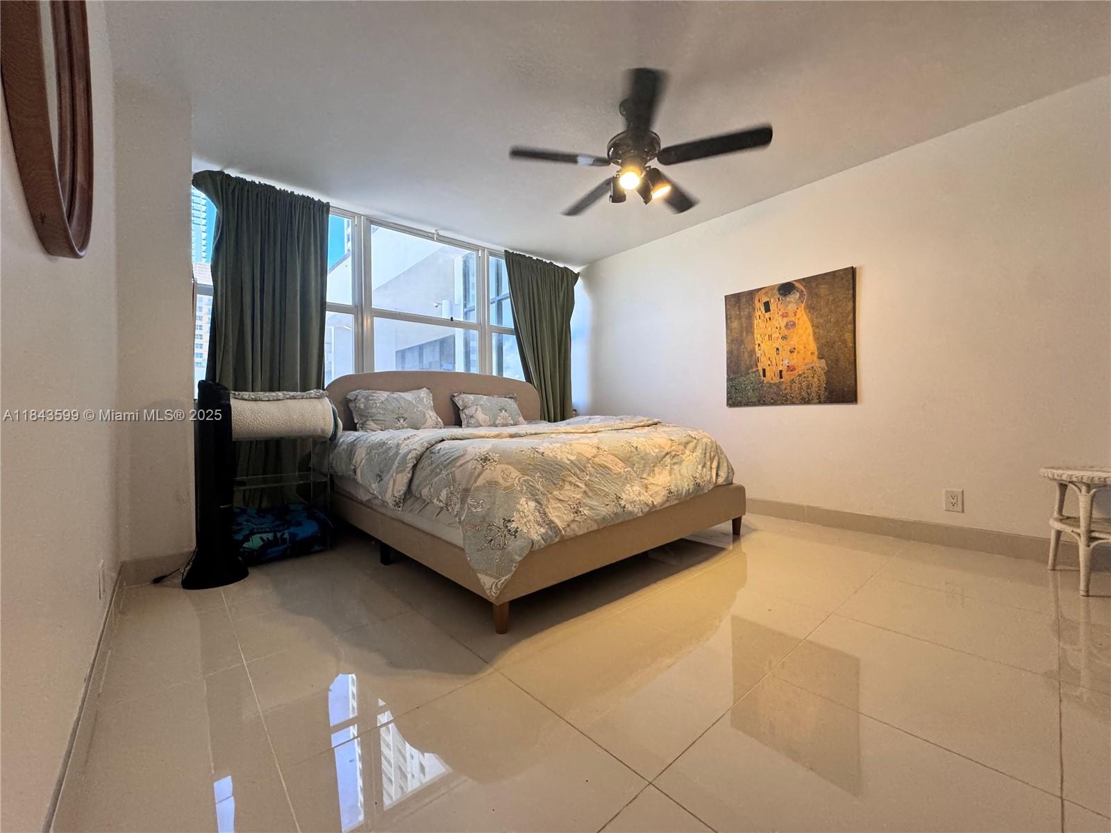 QUADOMAIN TOWER I AND IV - Residential Lease