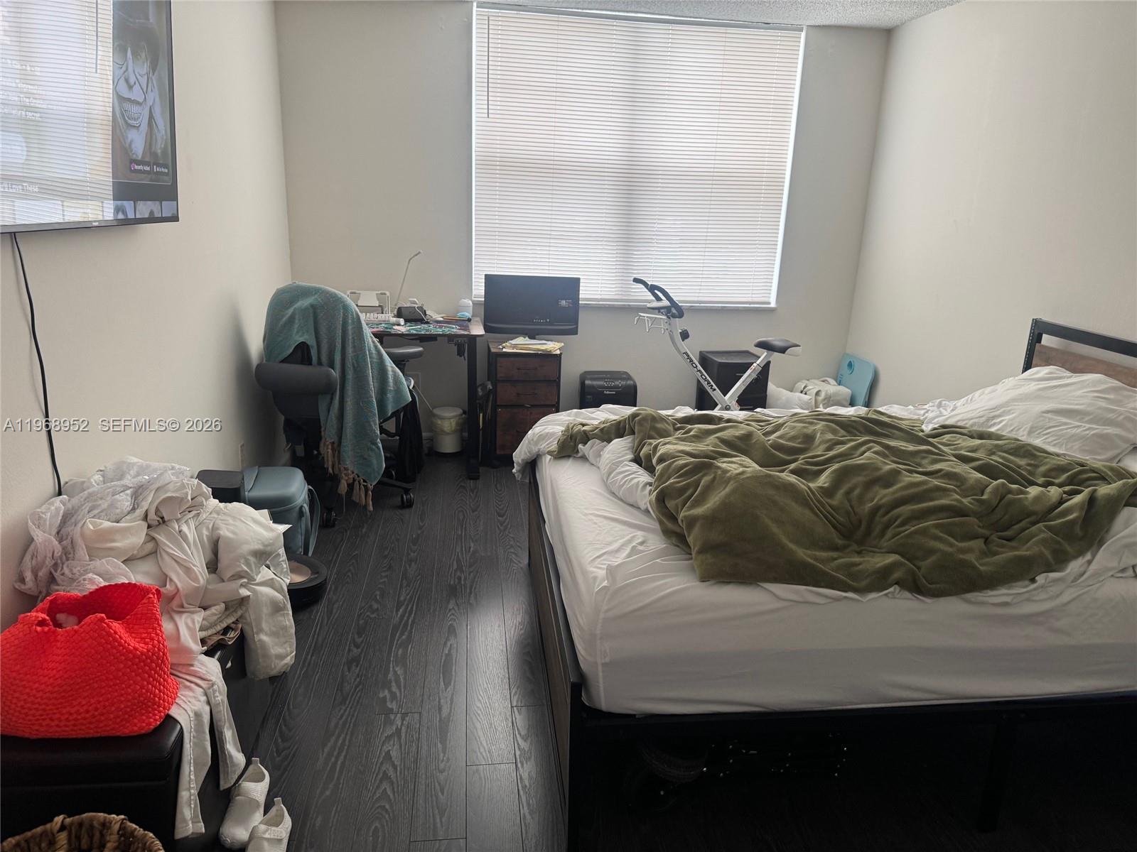 492 NW 165th St Rd C-314