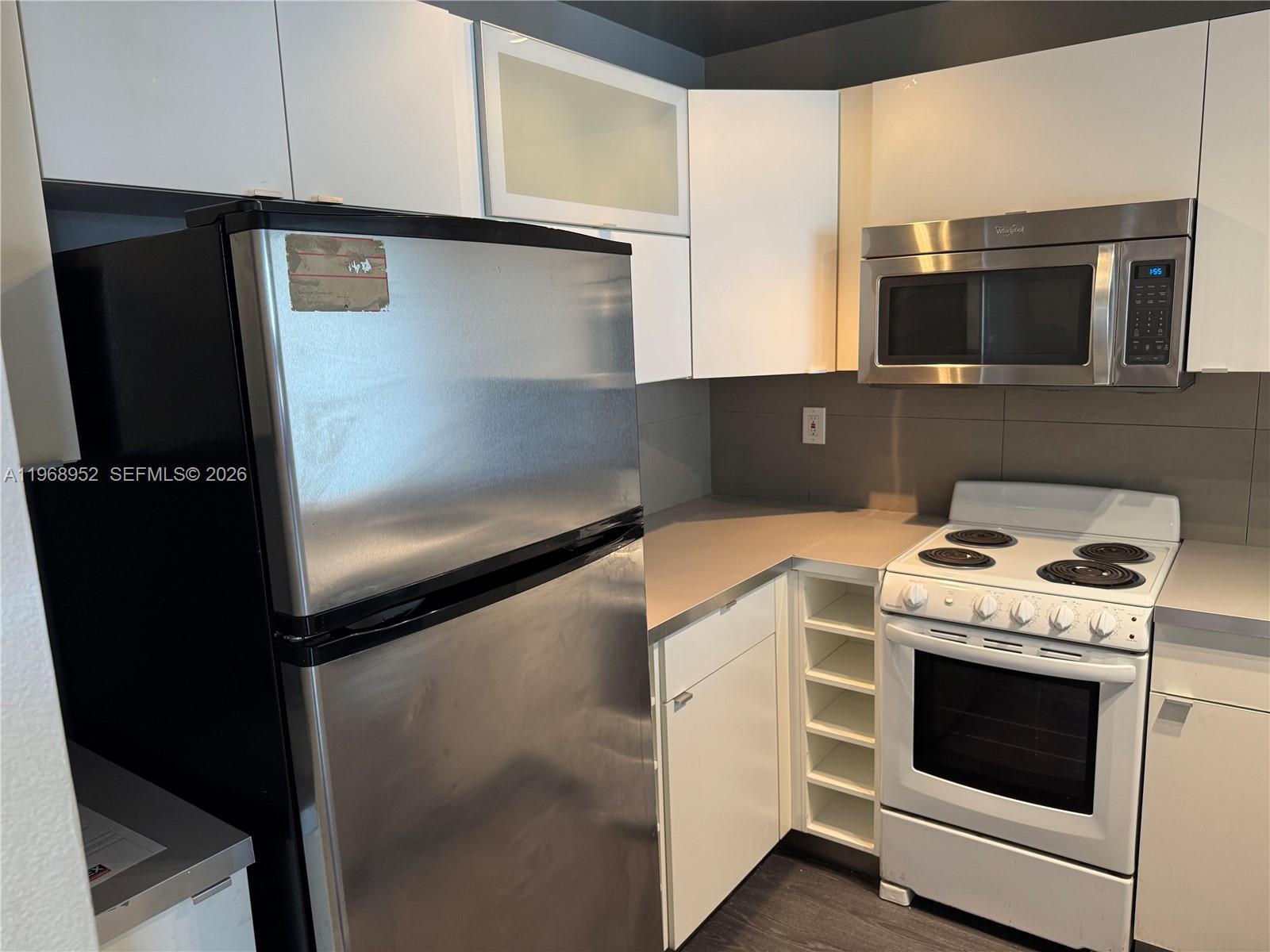 492 NW 165th St Rd C-314