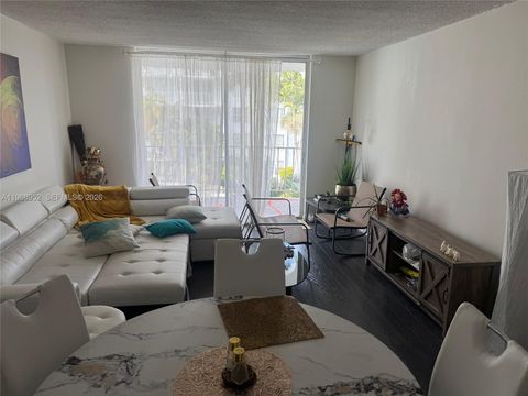 492 NW 165th St Rd C-314 Miami FL 33169