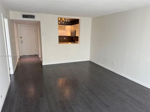 492 NW 165th St Rd C-314 Miami FL 33169