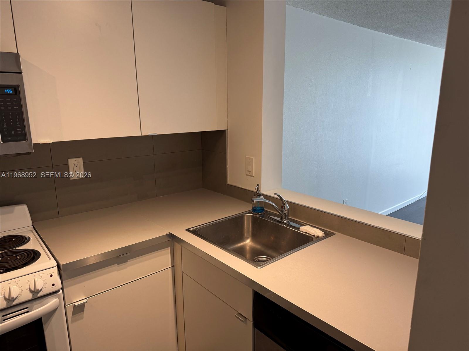 492 NW 165th St Rd C-314