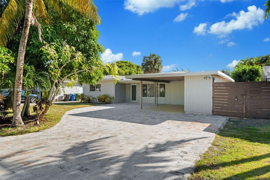 Photo of 1714 W Las Olas Blvd #1714, Fort Lauderdale, FL 33312 (MLS # A11706109)