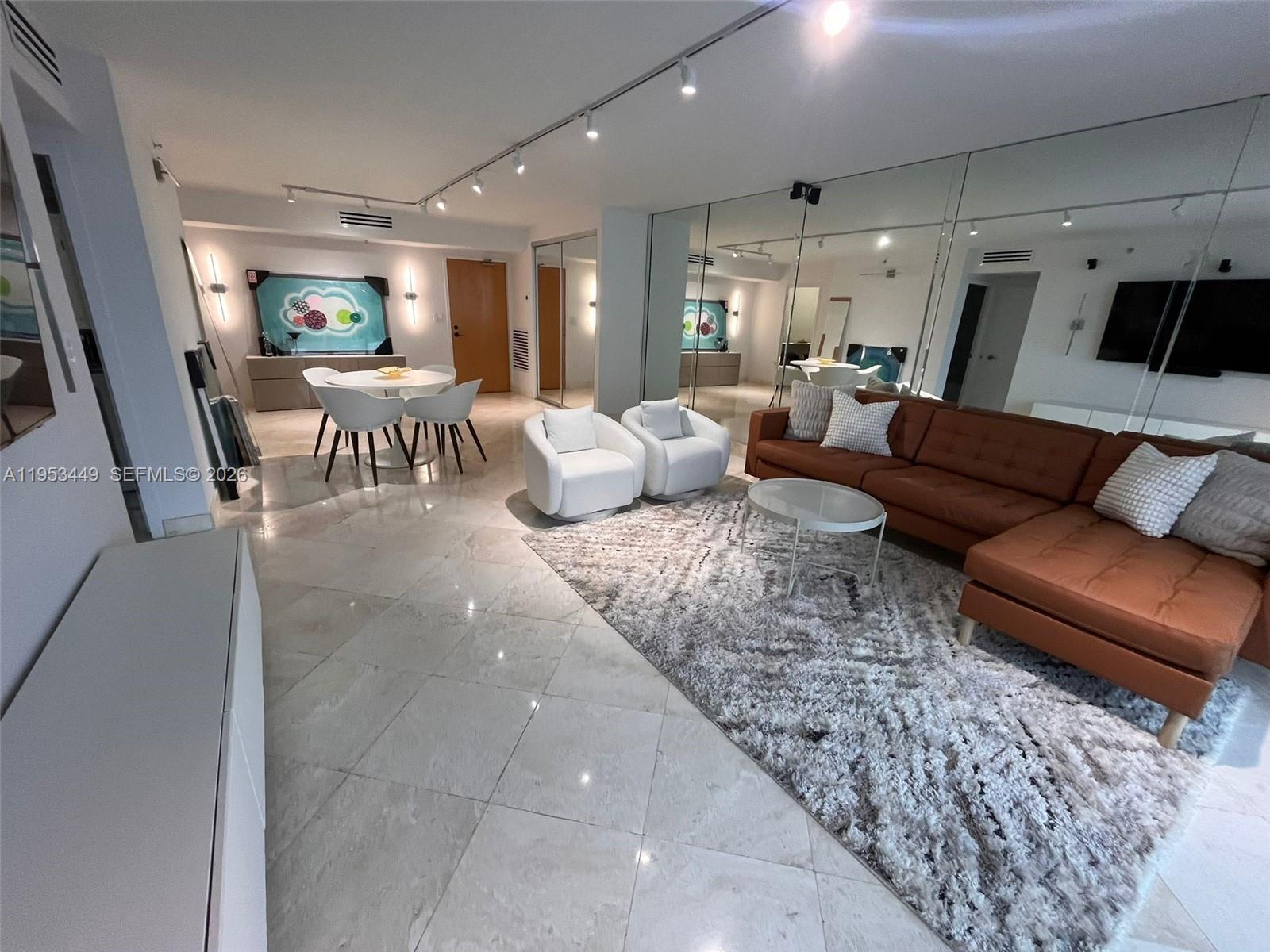 9195 Collins Ave 1111