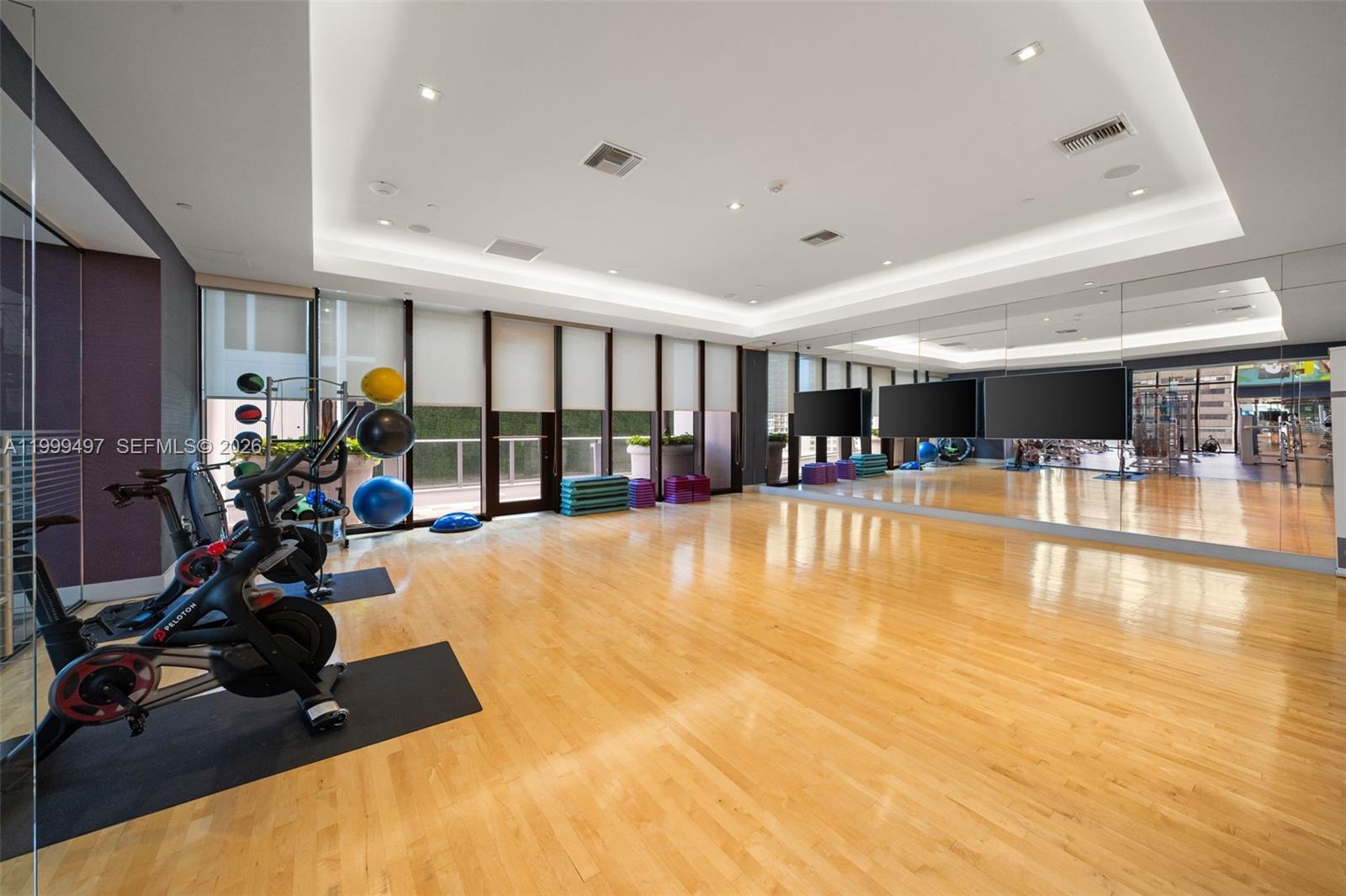 1010 BRICKELL CONDO - Residential Lease