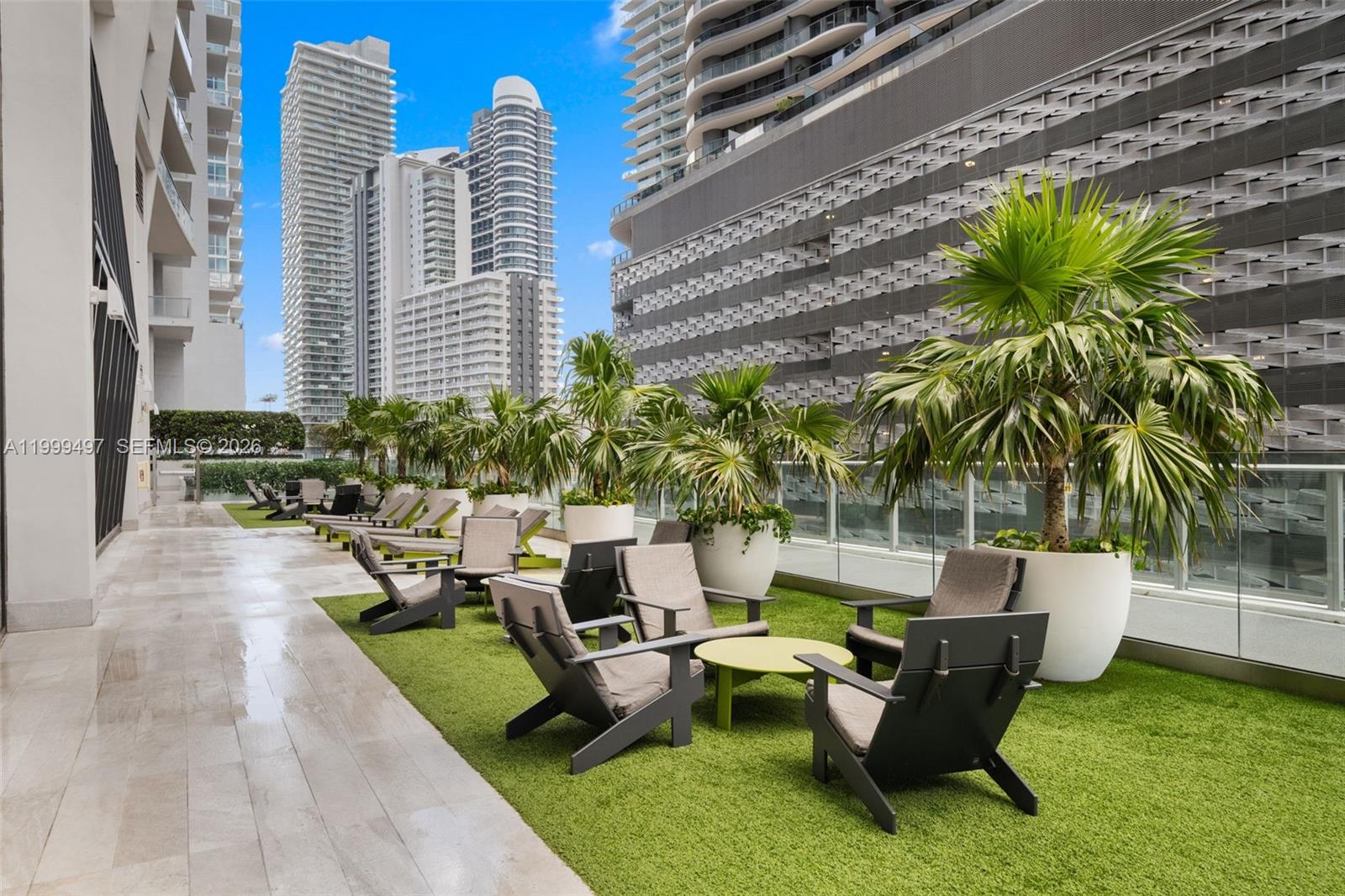 1010 BRICKELL CONDO - Residential Lease