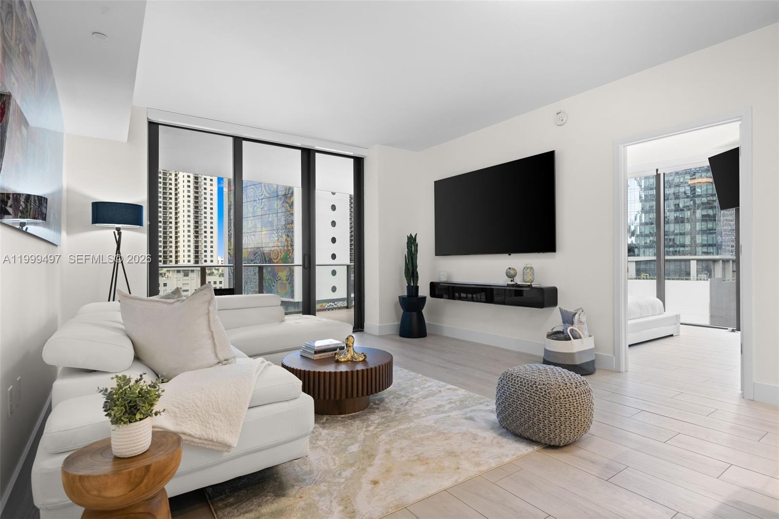 1010 BRICKELL CONDO - Residential Lease