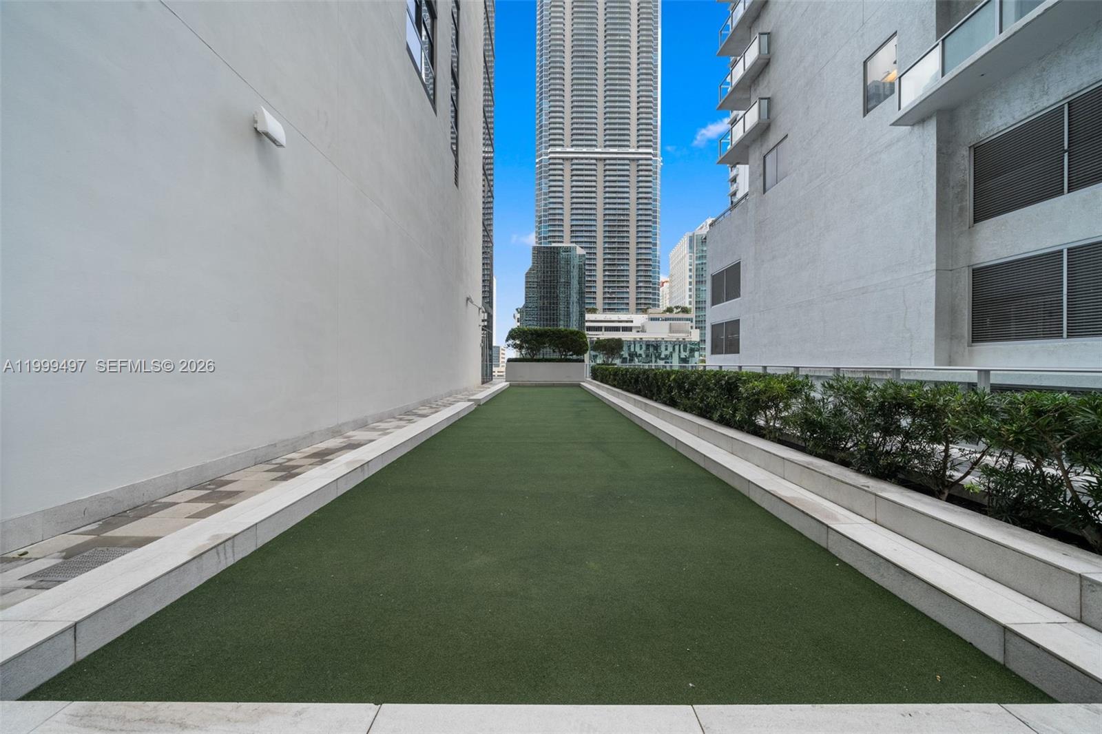 1010 BRICKELL CONDO - Residential Lease
