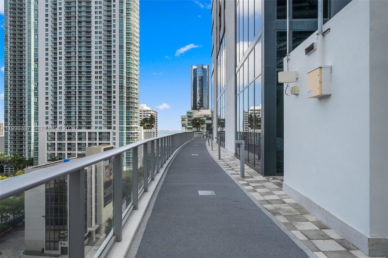 1010 BRICKELL CONDO - Residential Lease