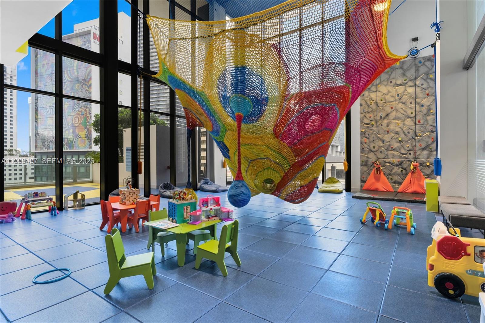 1010 BRICKELL CONDO - Residential Lease