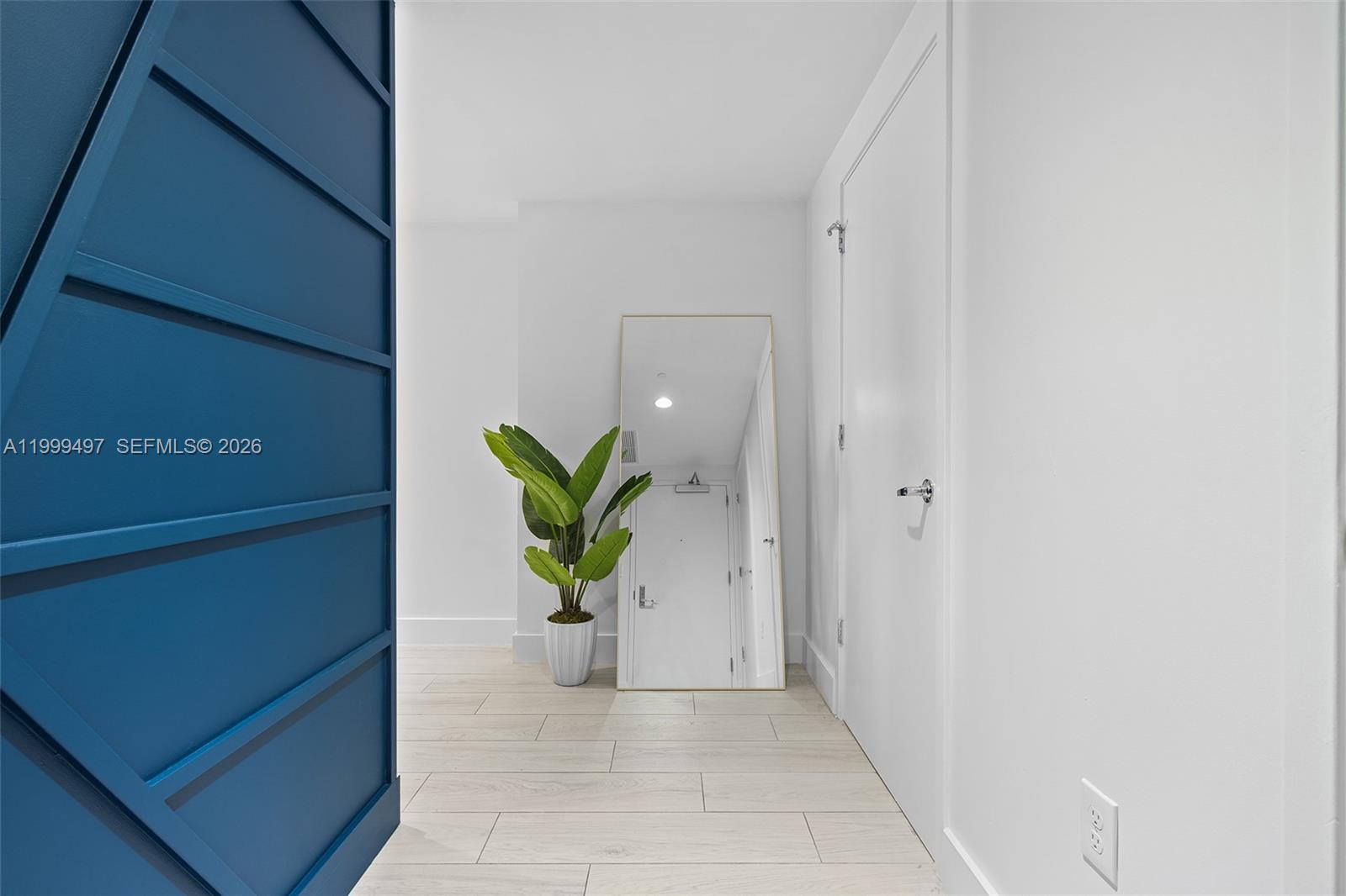 1010 Brickell Ave 1411