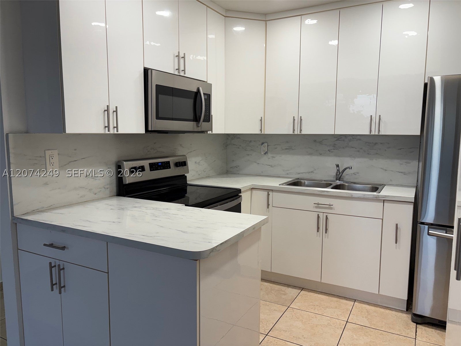 3551 SW 9th Ter 411