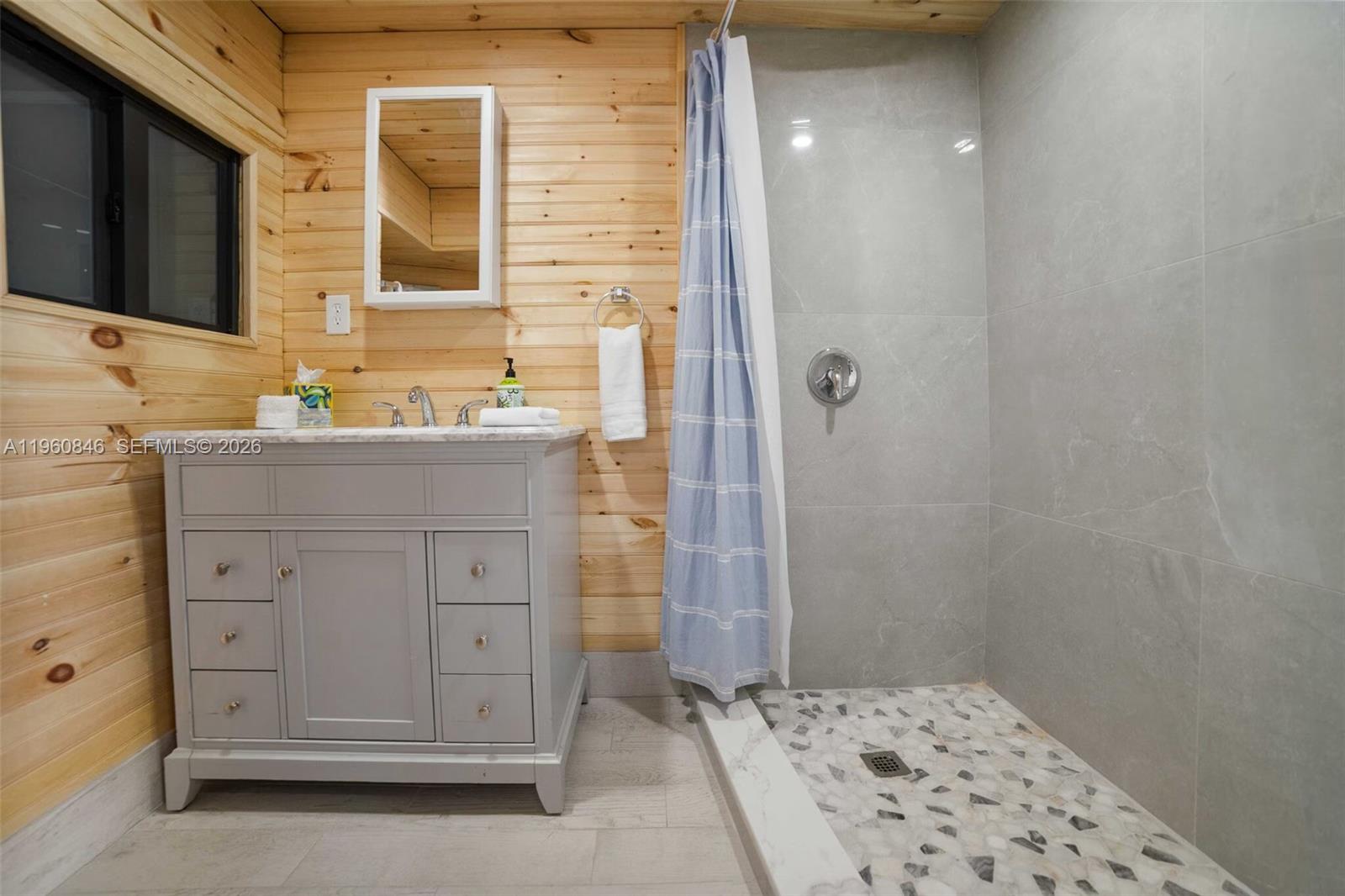 Long Beach Estates - Land