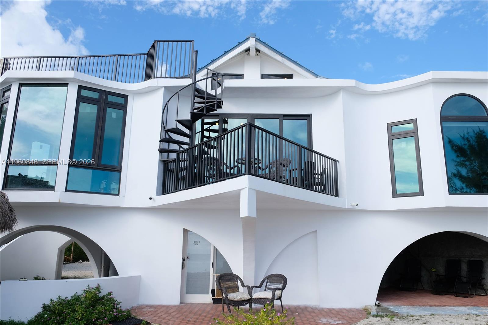 Long Beach Estates - Land