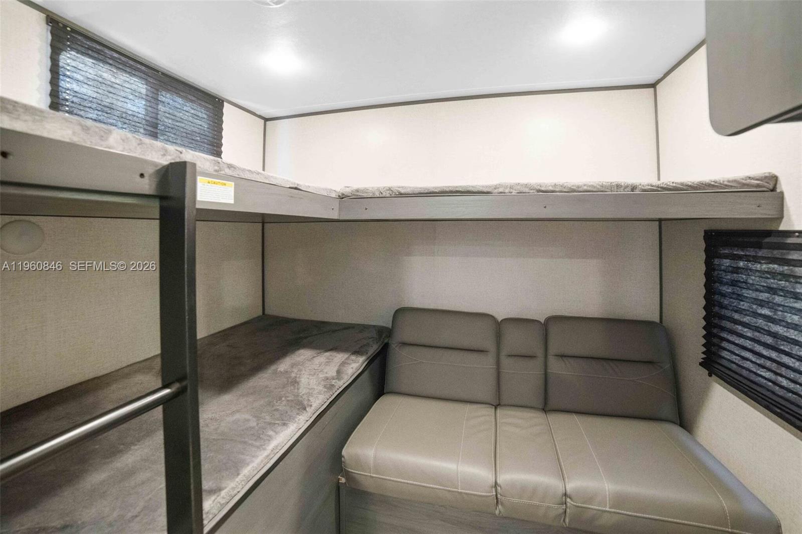 Long Beach Estates - Land