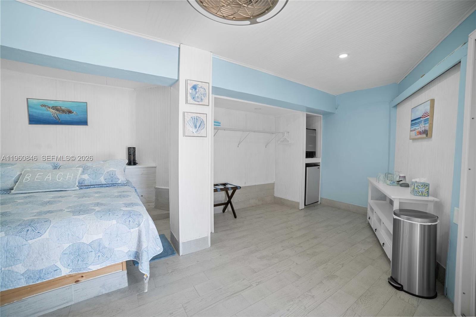 Long Beach Estates - Land