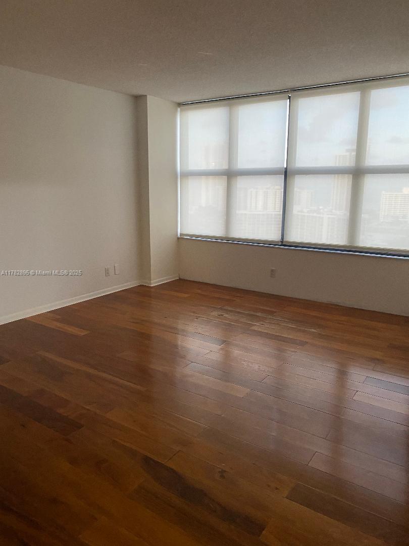 OLYMPUS CONDO PHASE - Residential Lease