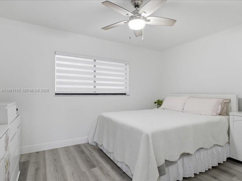 HORIZONS WEST CONDO #7 - Residential