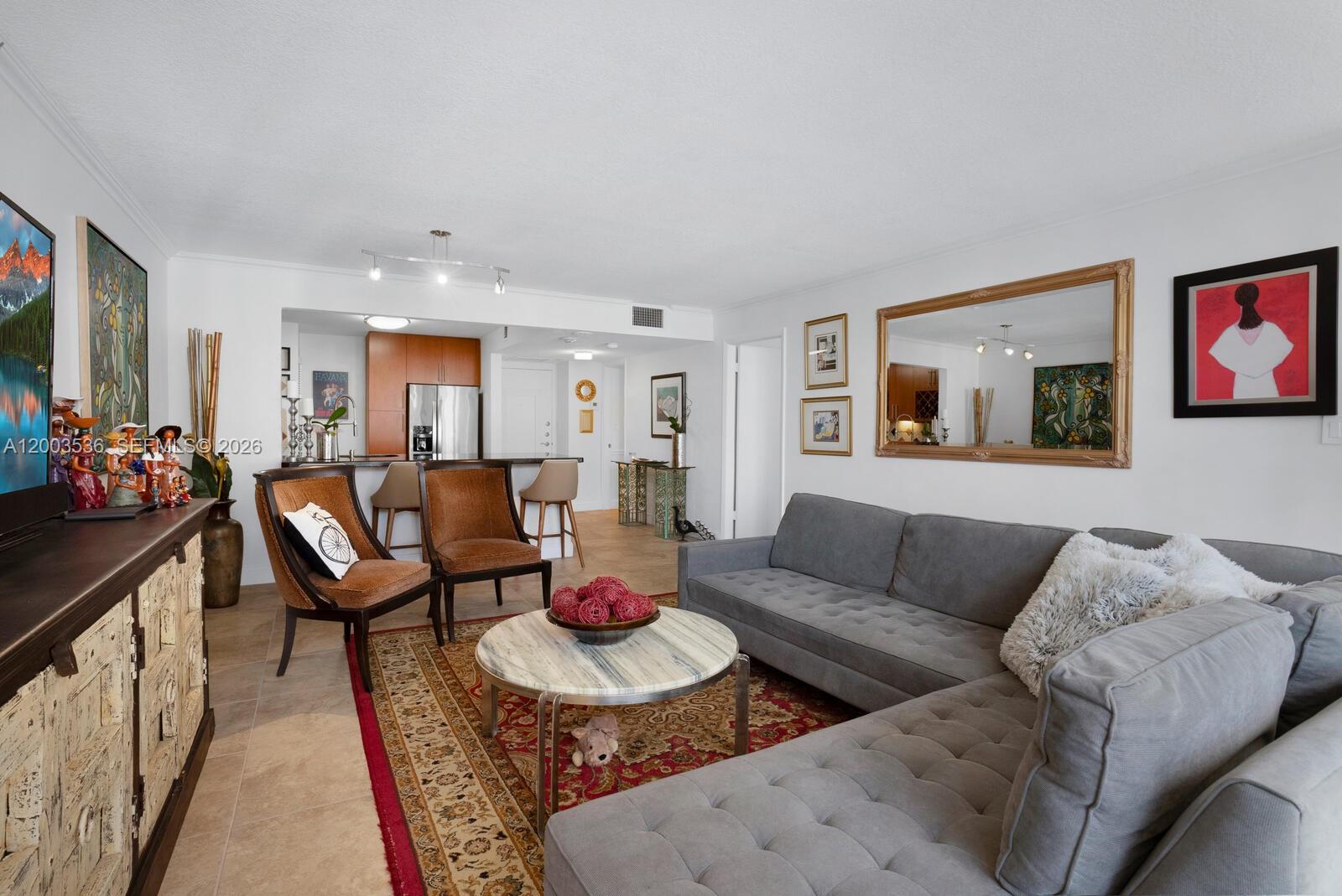 1925 Brickell Ave 1003