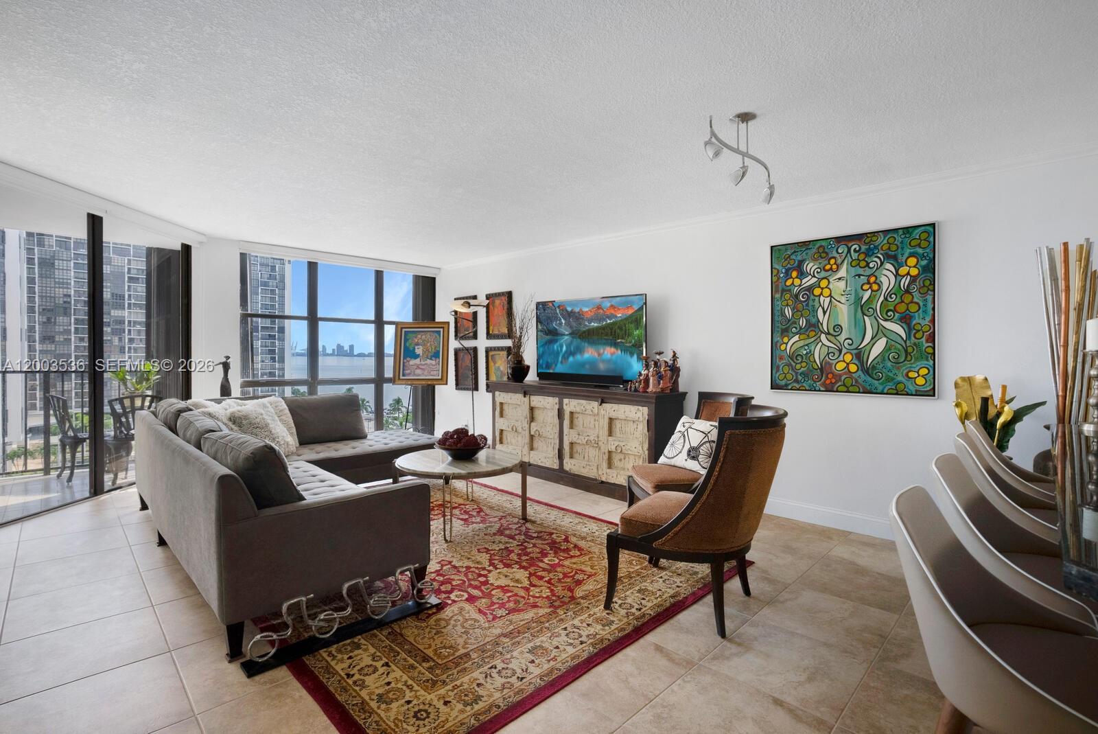 1925 Brickell Ave 1003