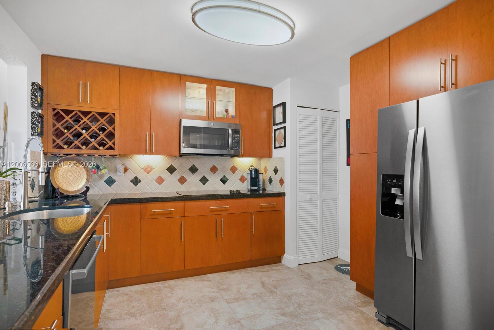 BRICKELL PLACE PHASE II C - Residential