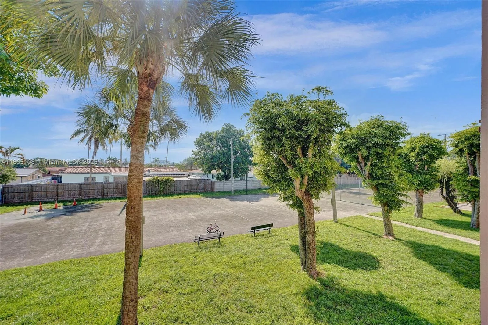 Hialeah, Florida 33014, United States, 1 Bedroom Bedrooms, ,2 BathroomsBathrooms,Residential,Active,197672