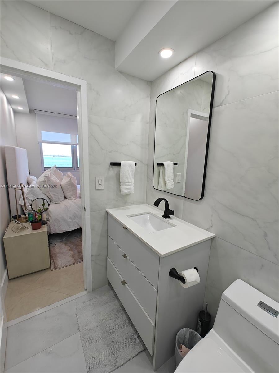 FOUR AMBASSADORS CONDO PH - Residential Lease