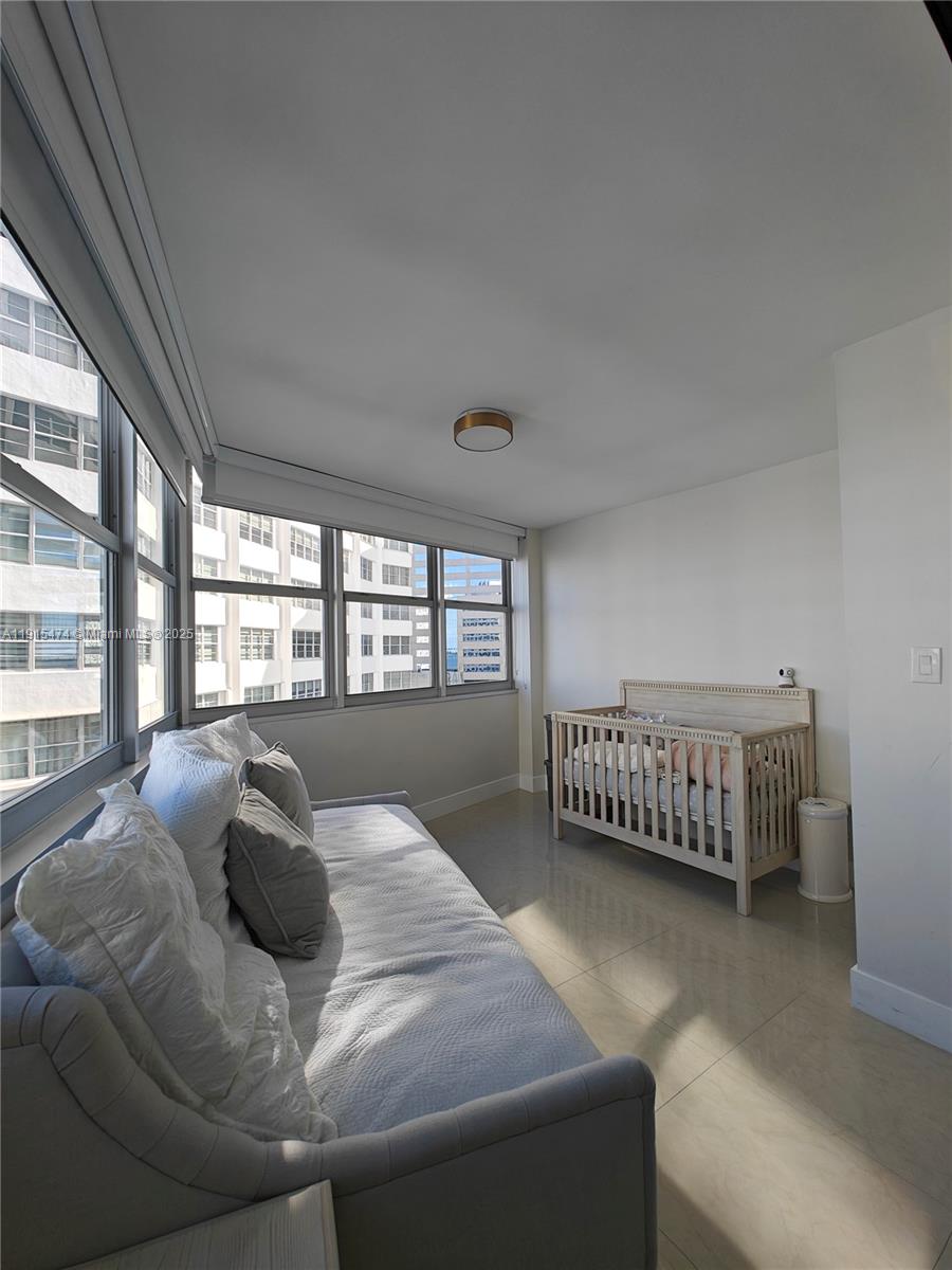 FOUR AMBASSADORS CONDO PH - Residential Lease