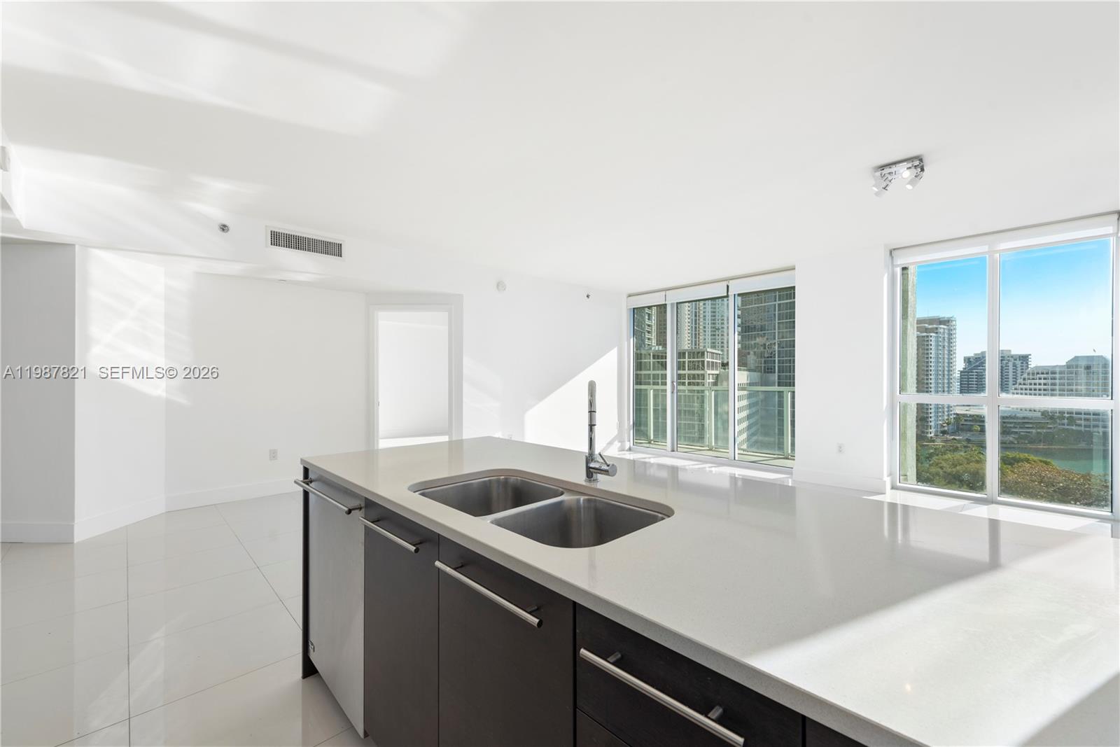 500 BRICKELL EAST CONDO - Residential