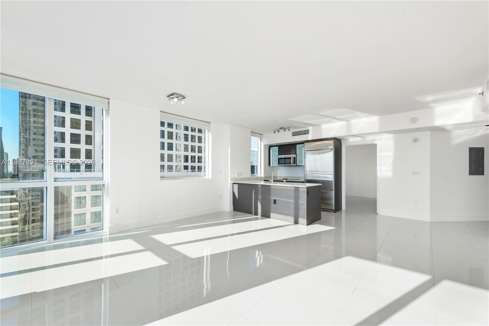 500 BRICKELL EAST CONDO - Residential