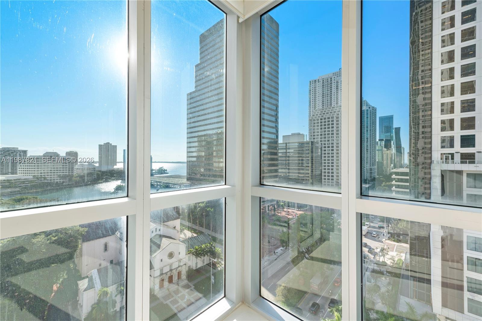500 BRICKELL EAST CONDO - Residential