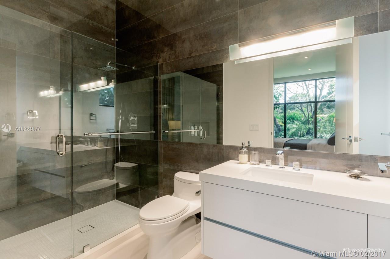 DORONNE ESTS - Residential