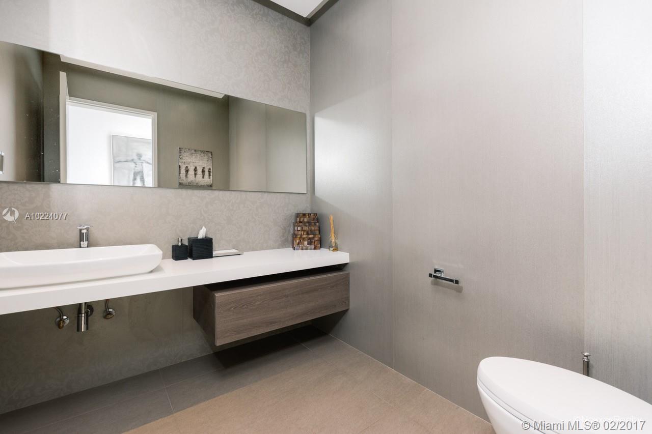 DORONNE ESTS - Residential