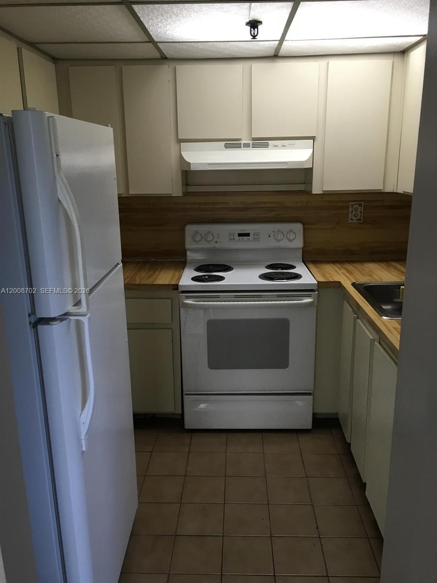 ARAGON TOWERS - Residential