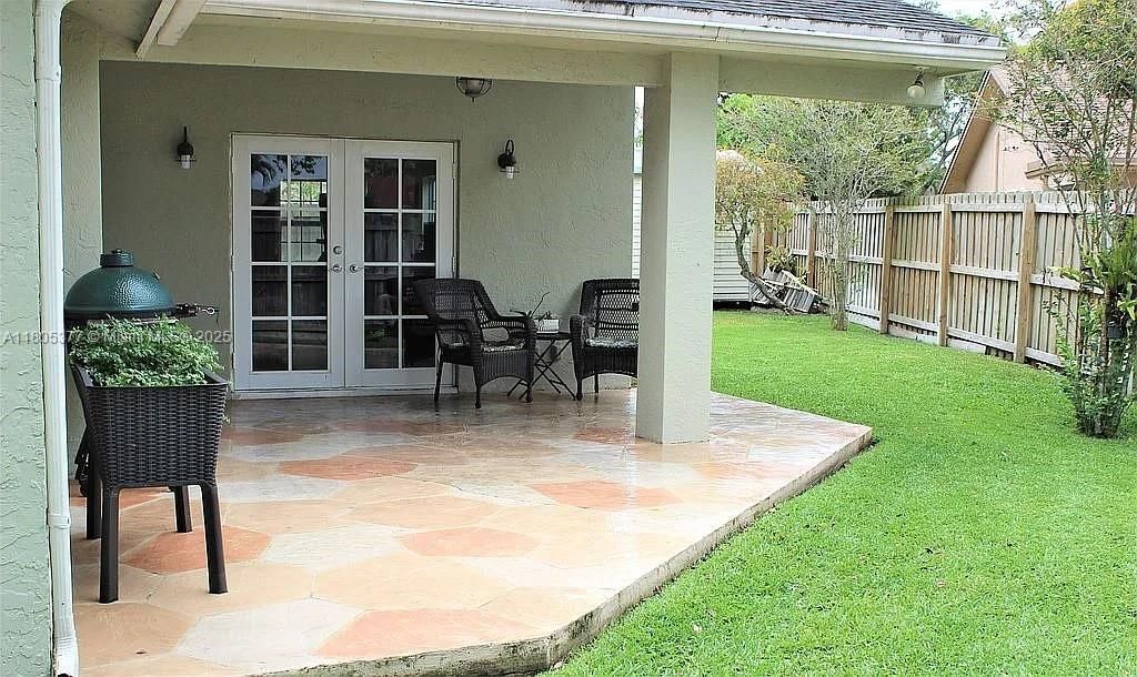 Photo of 19663 Hampton Dr, Boca Raton, FL 33434 (MLS # A11805377)