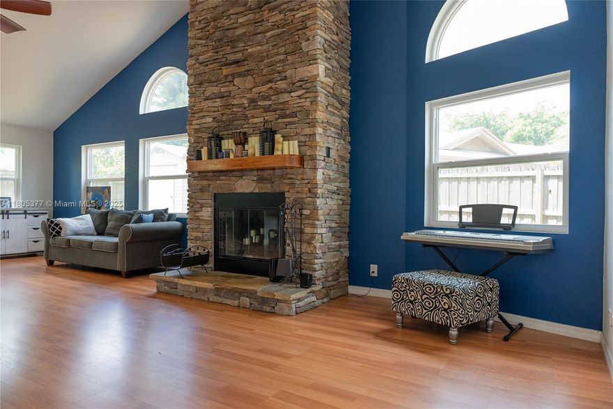 West Boca Gem for Sale! Gorgeous Southwind Lakes home – move-in ready! 
1,936 sq. ft. on a prime corner lot. 3 bedrooms/ 2 full bath. 
New roof & windows – built to last!
Newer appliances & brand new water heater
Spacious layout with tons of natural light