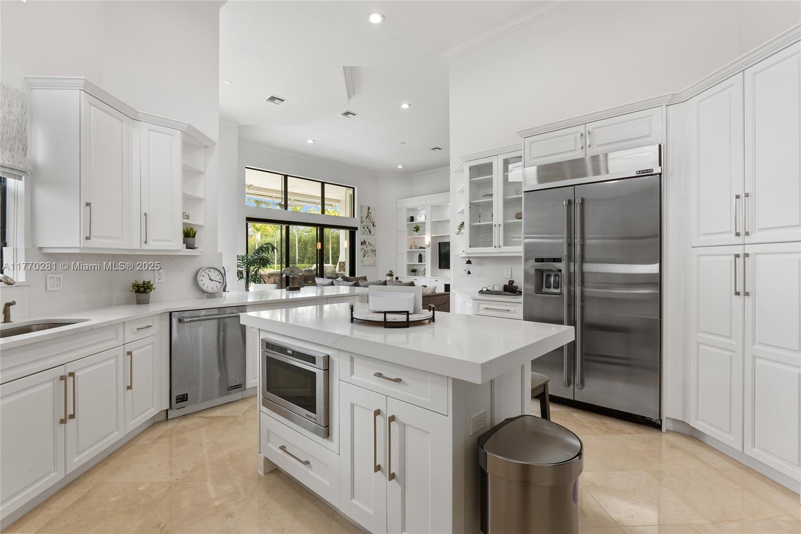 PARKLAND GOLF & COUNTRY C - Residential