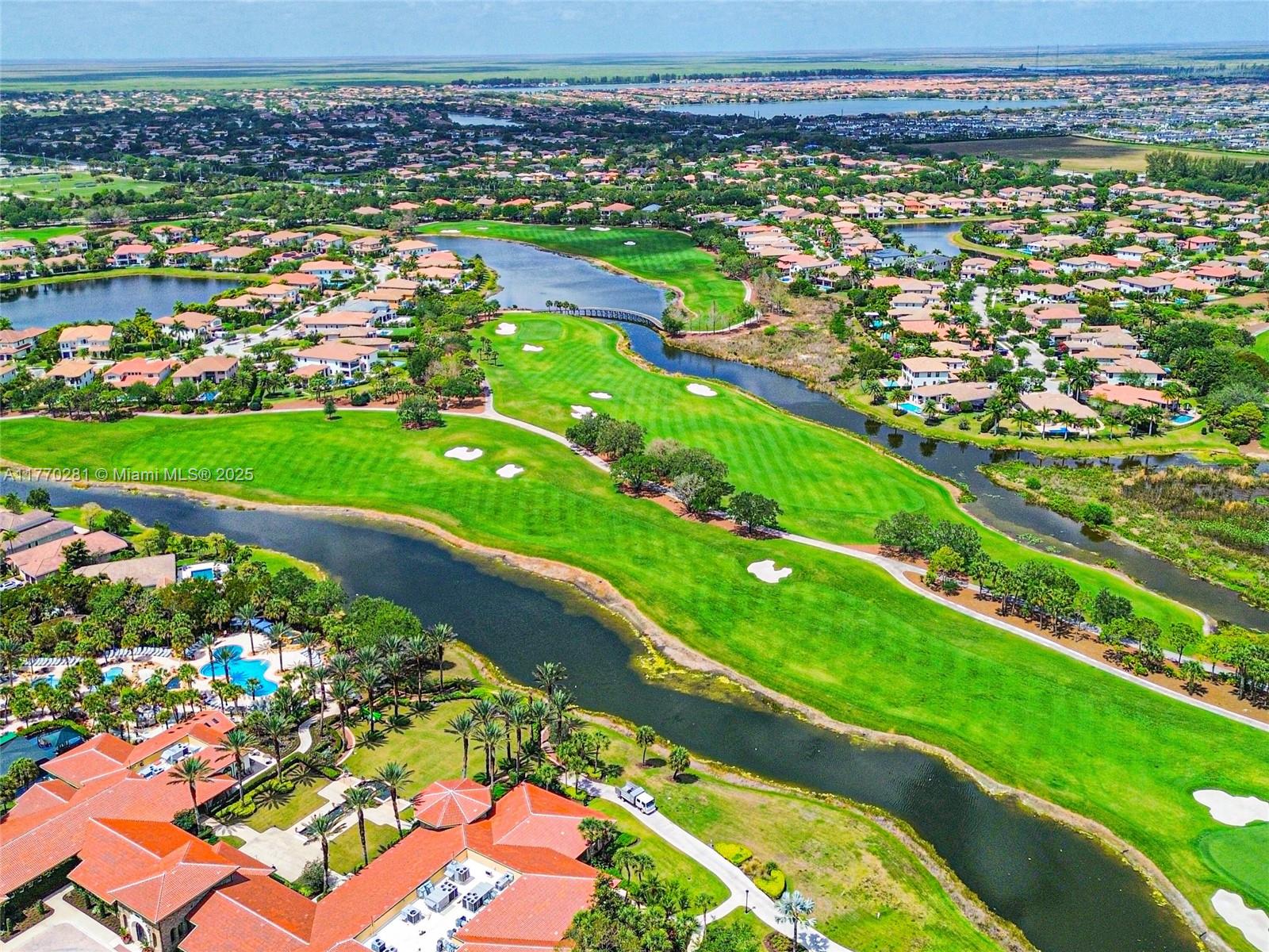 PARKLAND GOLF & COUNTRY C - Residential