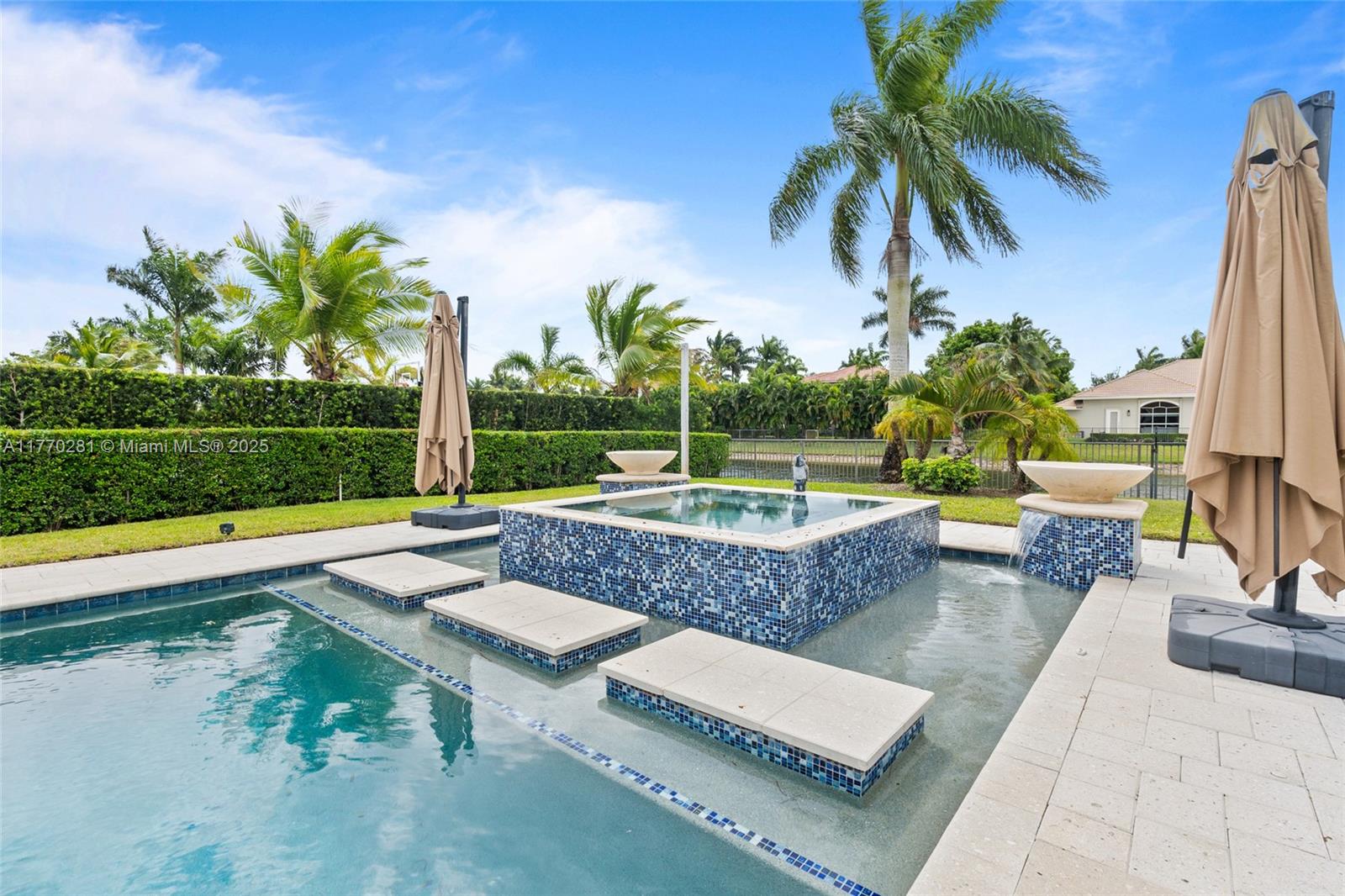PARKLAND GOLF & COUNTRY C - Residential