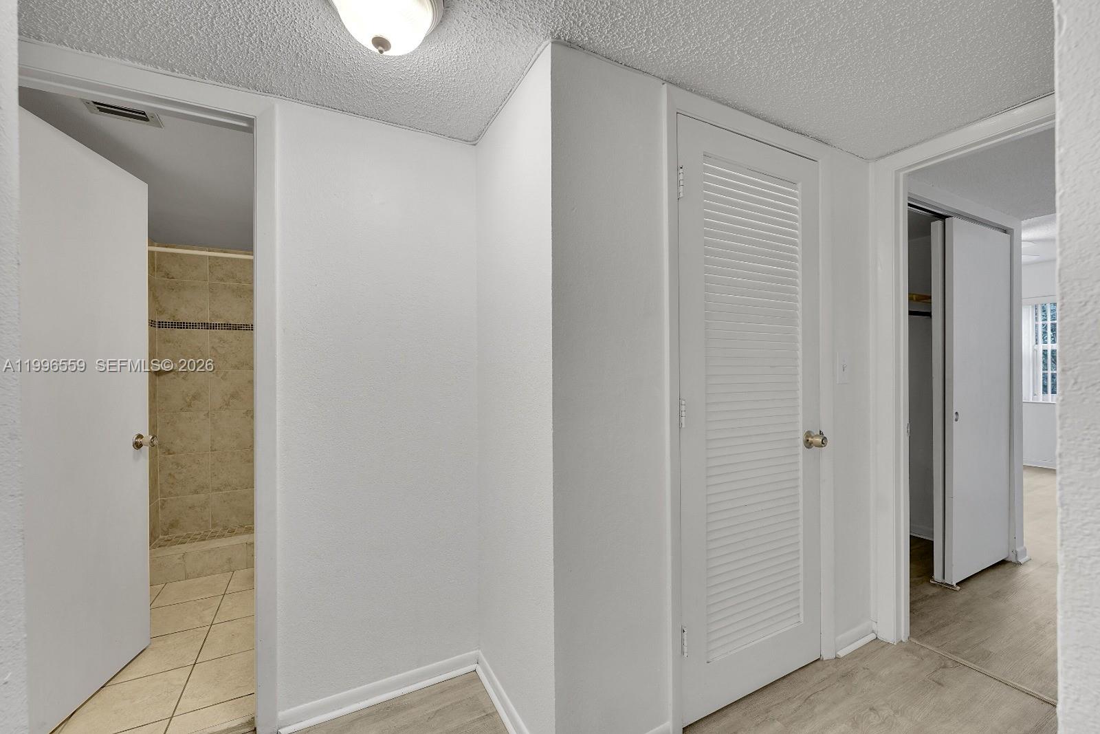 SHERWOOD SQUARE CONDOMINI - Residential