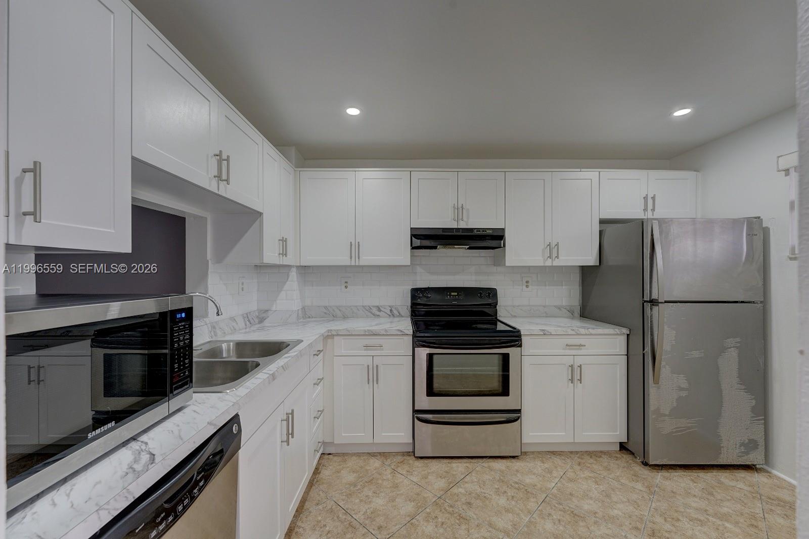 1200 NW 87th Ave 410