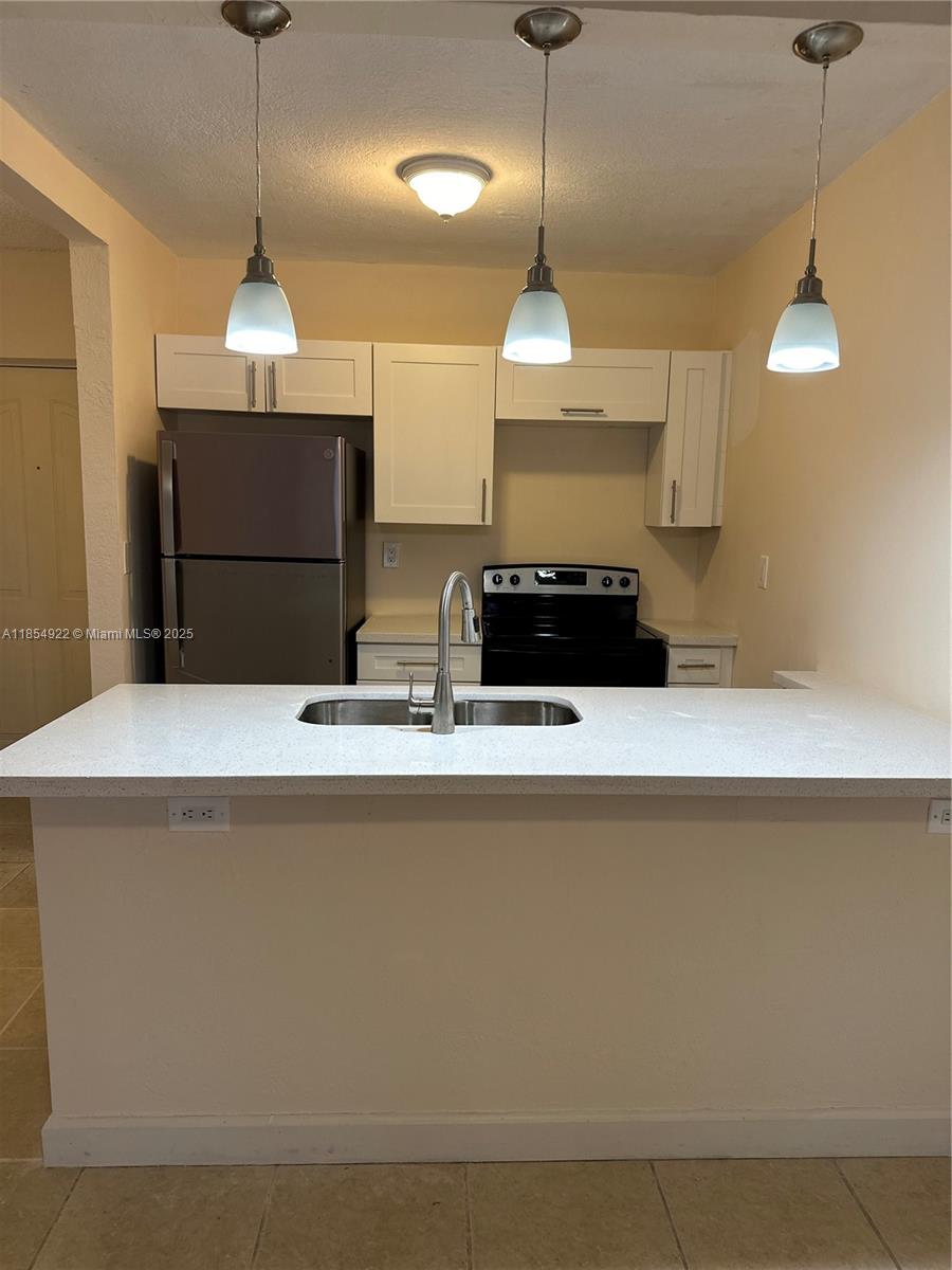 THE BERKELEY CONDO - Residential