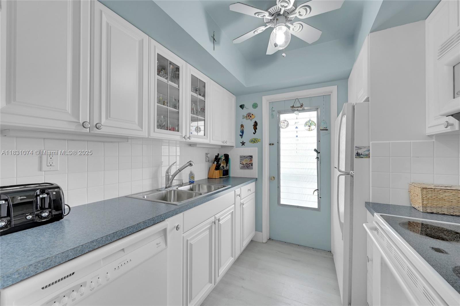 CYPRESS ISLAND APTS 2 CO- - Residential