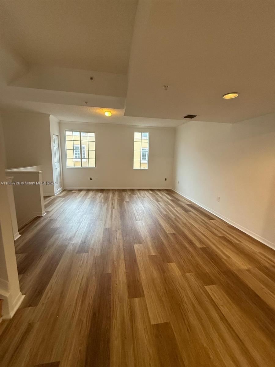 AVENTI AT AVENTURA CONDO - Residential Lease