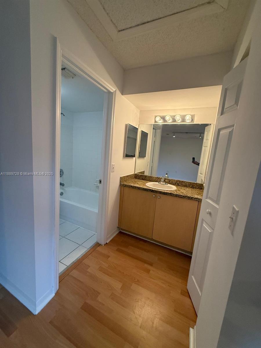 AVENTI AT AVENTURA CONDO - Residential Lease